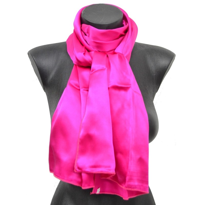Echarpe en soie rose