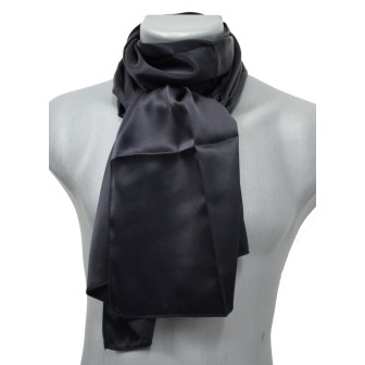 Echarpe en soie noire
