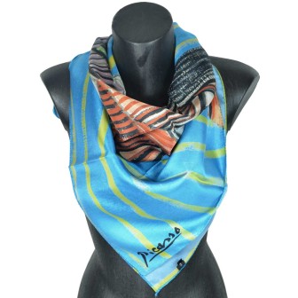 Foulard en soie Picasso, Buste de femme au chapeau rayé