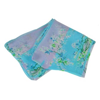 Echarpe de soie bleue à fleurs fabriquée en France