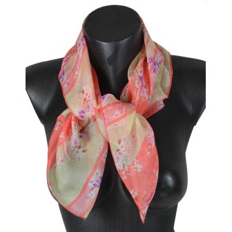 Carré de soie rose petites fleurs fabriqué en France