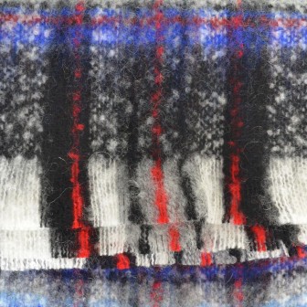 Châle mohair écossais bleu-noir fabriqué en France