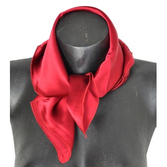 Carré en soie bordeaux - Qualité Sup.