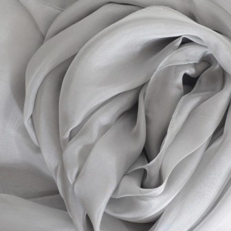 Etole cérémonie en soie grise fabriquée en France