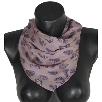 Carré de soie Emprunte rose fabriqué en France