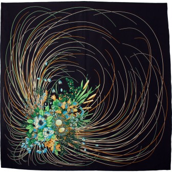 Carré soie noir fleurs vertes