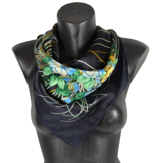 Carré soie noir fleurs vertes
