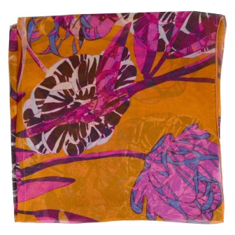 Carré de soie Belle fleur orange fabriqué en France