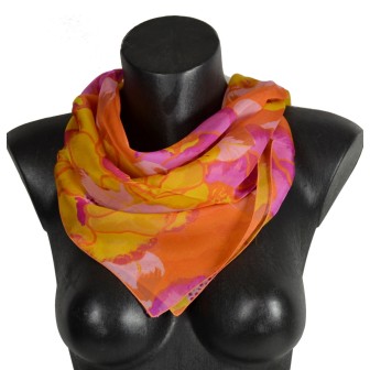 Carré de soie Pivoine jaune fabriqué en France