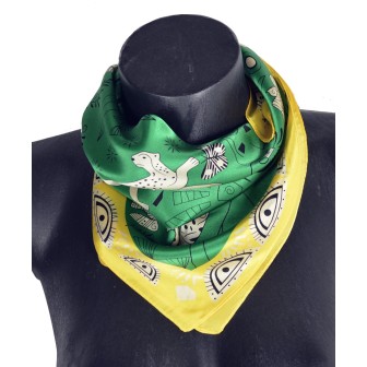 Carré soie 50cm animaux fond vert