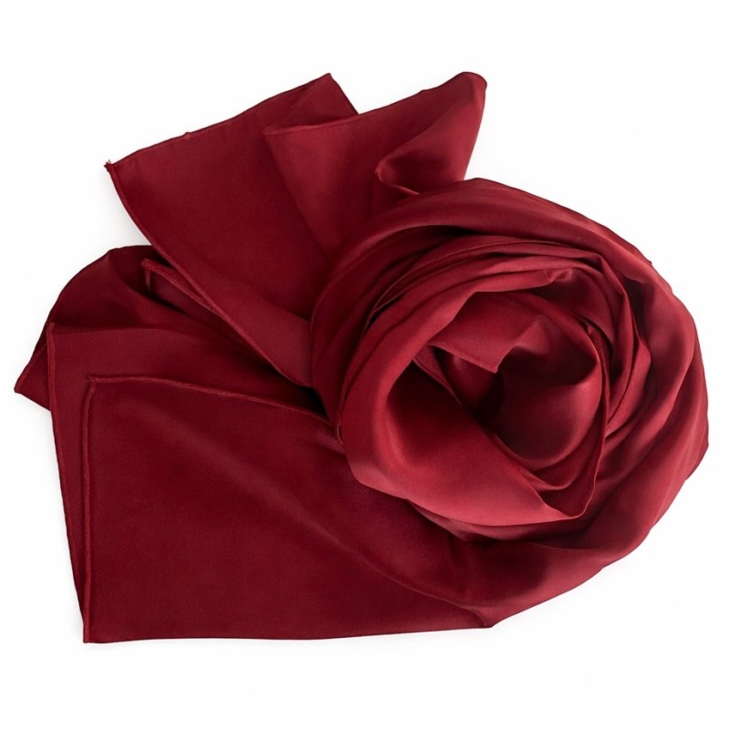 Echarpe en soie bordeaux Echarpe en soie bordeaux
