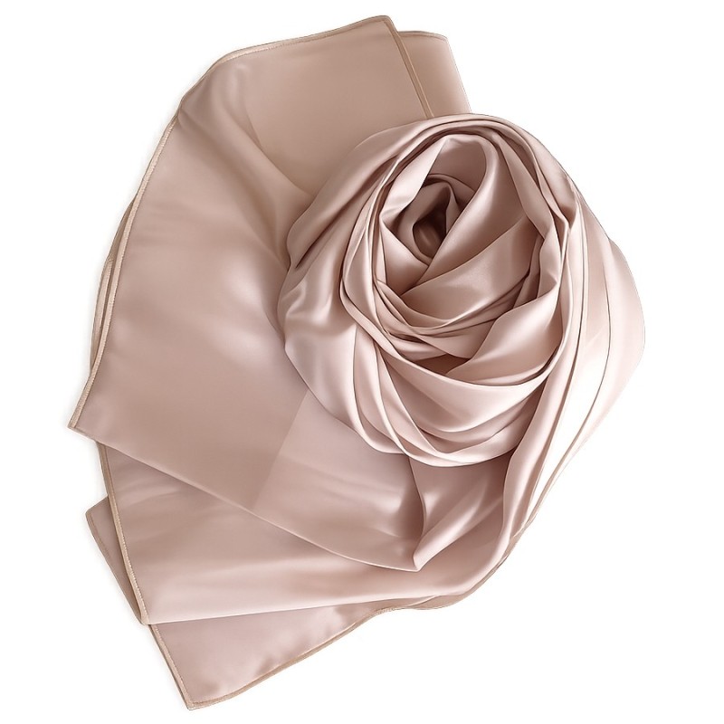 Echarpe en soie chair