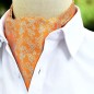 Foulard ascot à petites fleurs orange