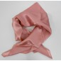 Carré en soie rose - Qualité Sup. Carré en soie rose - Qualité Sup.